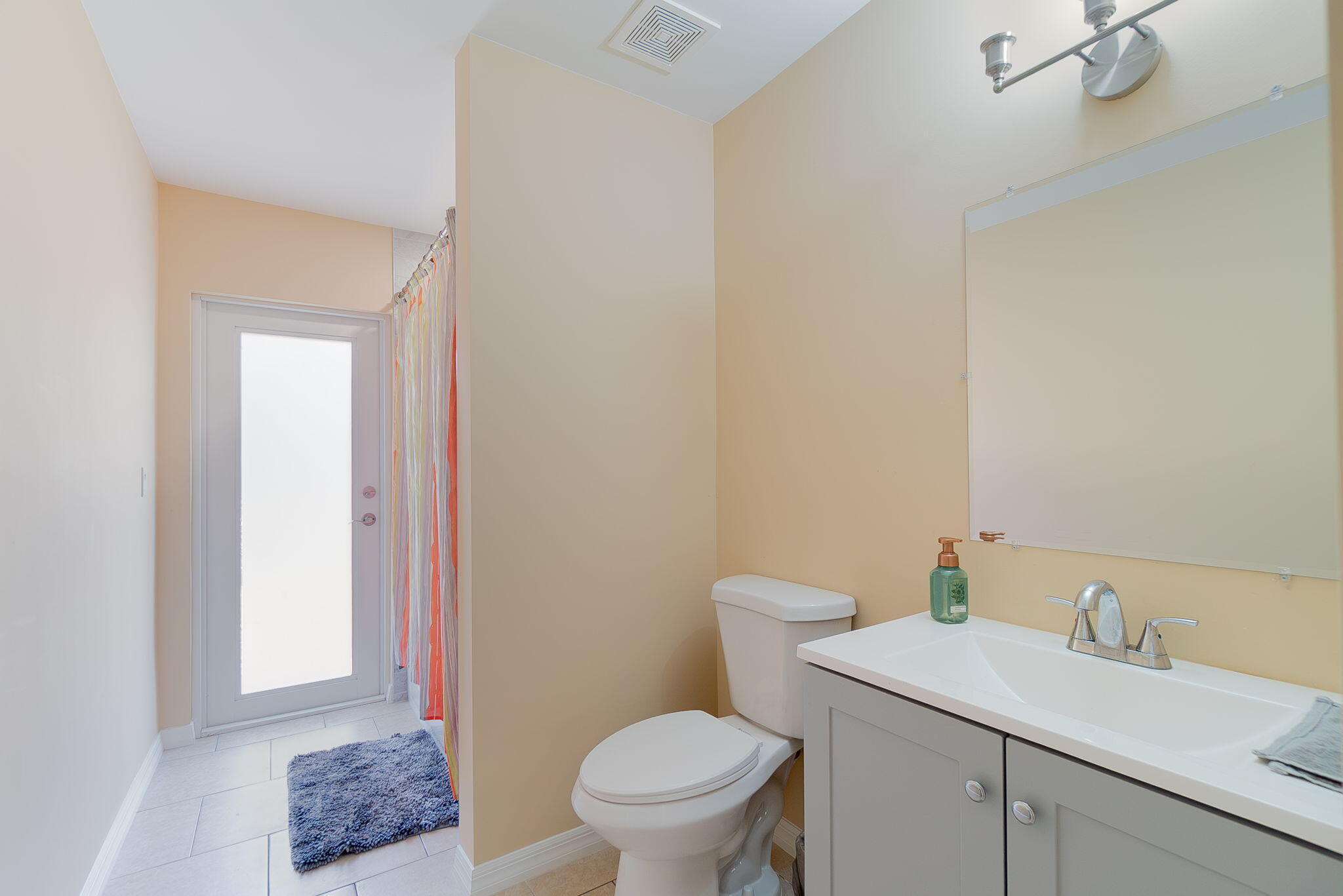 17468 North 38th Road North Loxahatchee, FL 33470 - Photo 20 of 39 Guest Bathroom