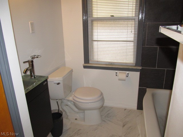 5900 Pearl Road Cleveland, OH 44130 - Photo 4 of 19