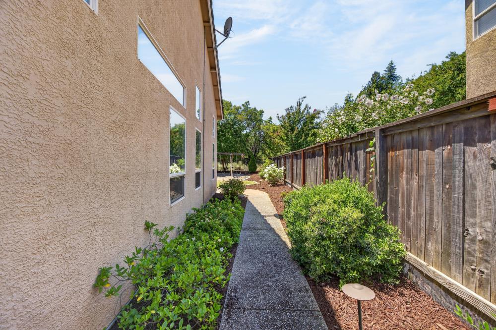 4446 Pebble Beach Road Rocklin, CA 95765 - Photo 62 of 75