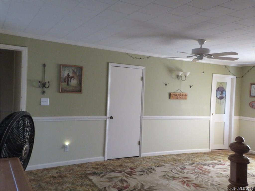 1632 Jim McCarter Road Clover, SC 29710 - Photo 9 of 23 Gallery Image 9