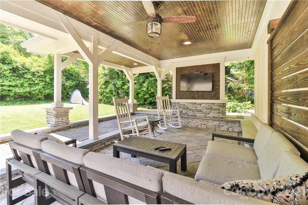 1901 Truman Road Charlotte, NC 28205 - Photo 35 of 39 a living room with furniture and large windows