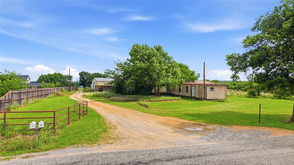 823 Higgins Road Sherman, TX 75092 - Photo 14 of 33