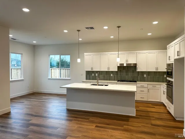 $719,900 | 653 Grizzly Street, Oakley, CA 94561