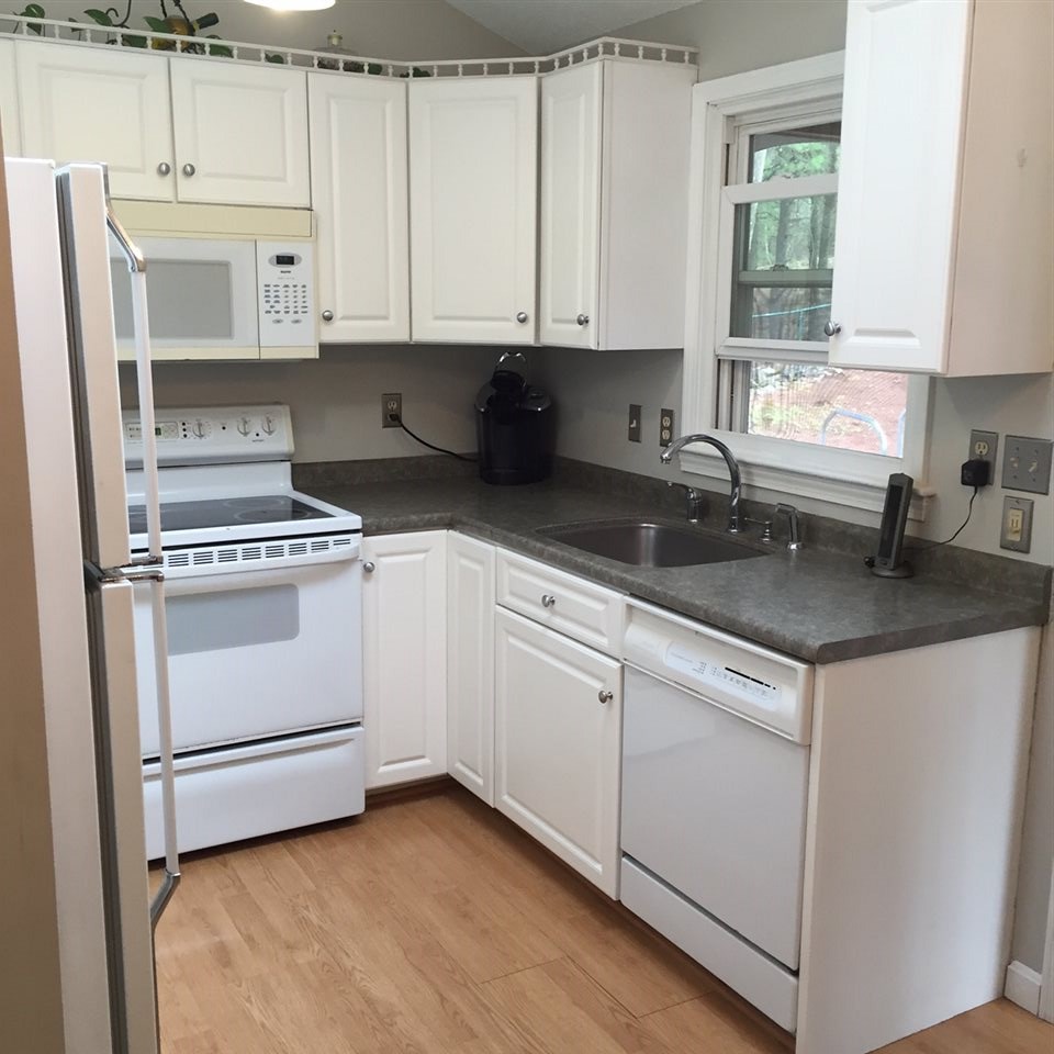 77 Conant Road Nashua, NH 03062 - Photo 16 of 30