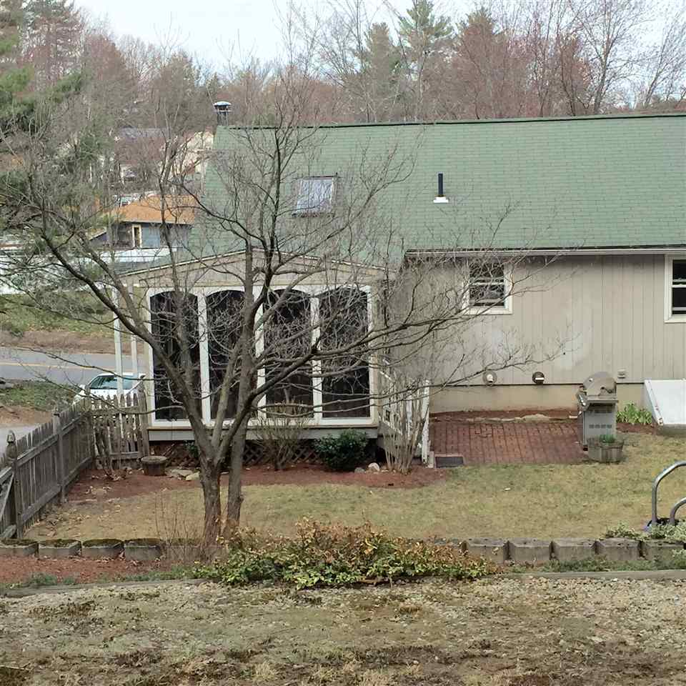77 Conant Road Nashua, NH 03062 - Photo 3 of 30