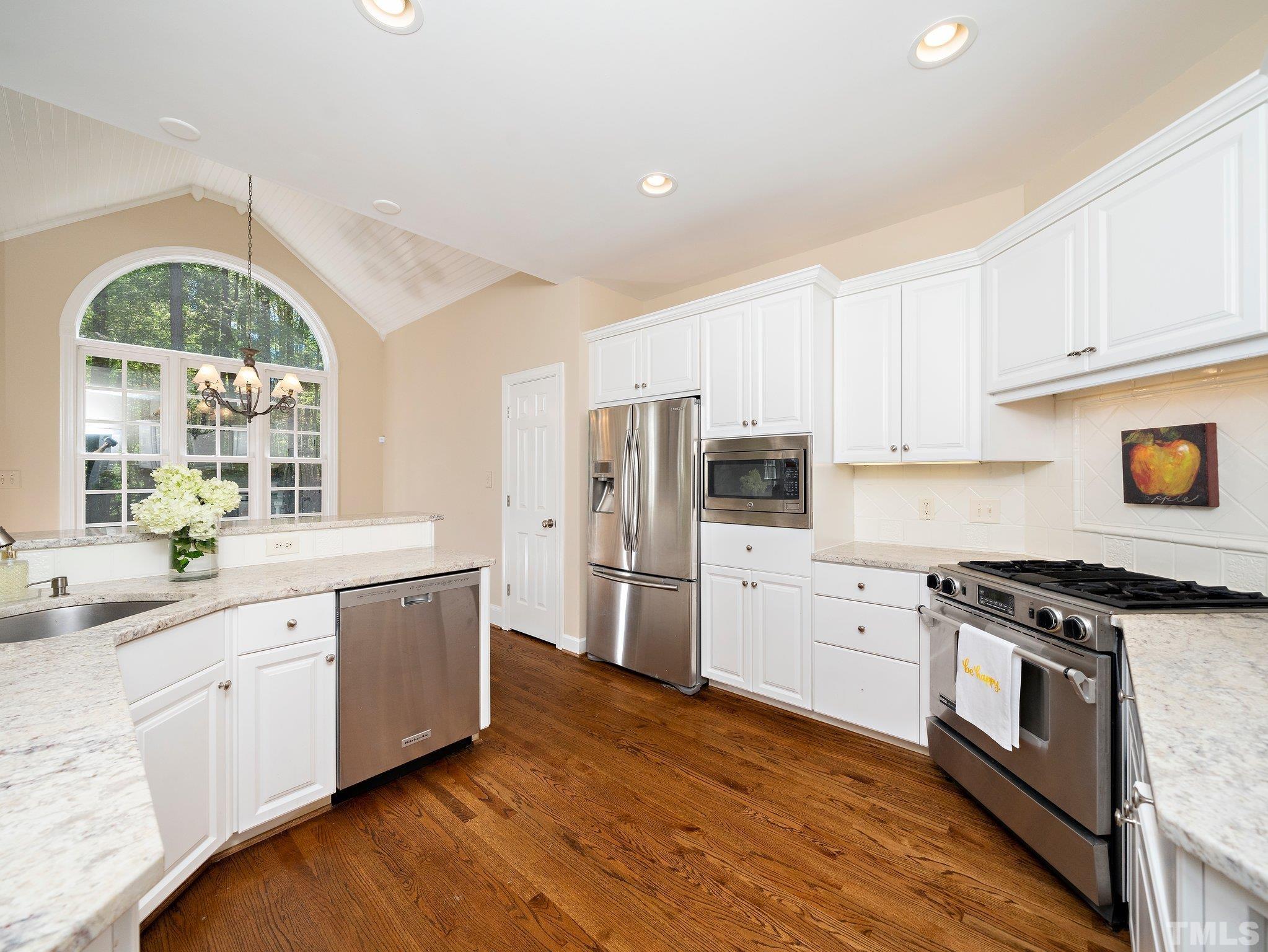 13929 Possum Track Road Raleigh, NC 27614 - Photo 17 of 29