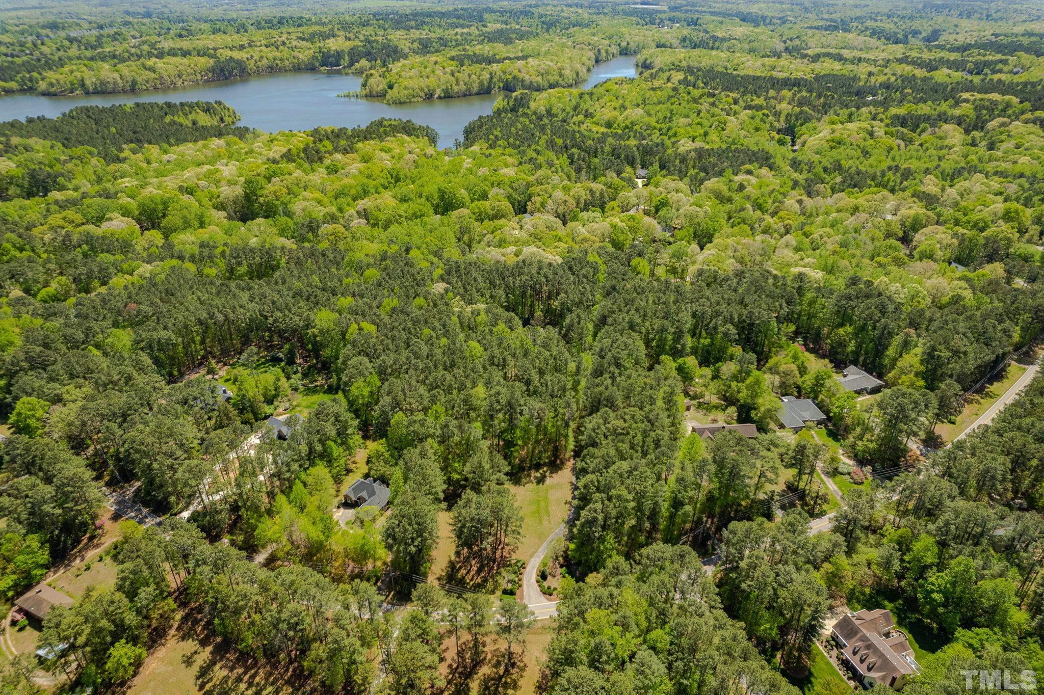 13929 Possum Track Road Raleigh, NC 27614 - Photo 5 of 29