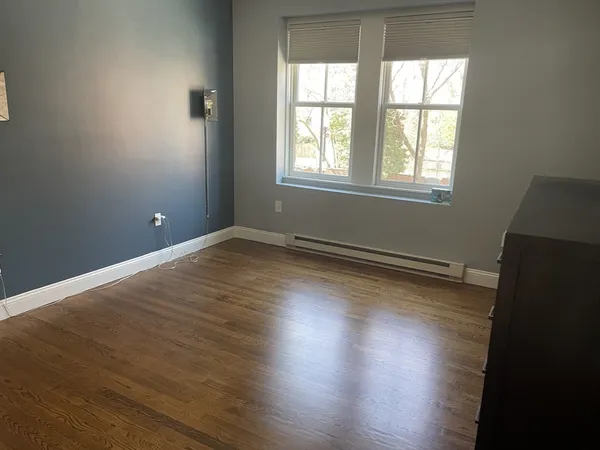 $4,000 | 476 Shawmut Avenue, Unit 3, Boston, MA 02118