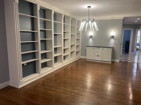 $4,000 | 476 Shawmut Avenue, Unit 3, Boston, MA 02118