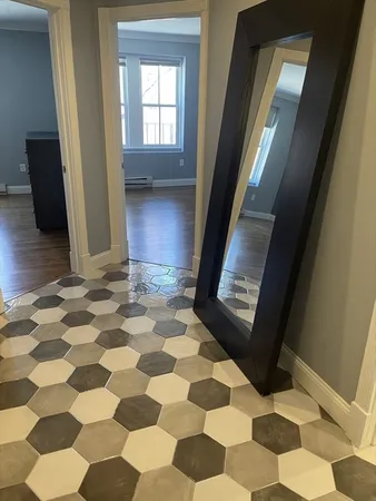 $4,000 | 476 Shawmut Avenue, Unit 3, Boston, MA 02118