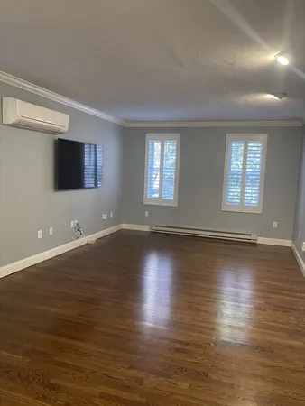 $4,000 | 476 Shawmut Avenue, Unit 3, Boston, MA 02118