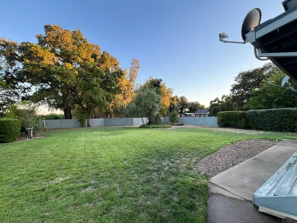 $998,999 | 14076 Saradale Lane, Galt, CA 95632