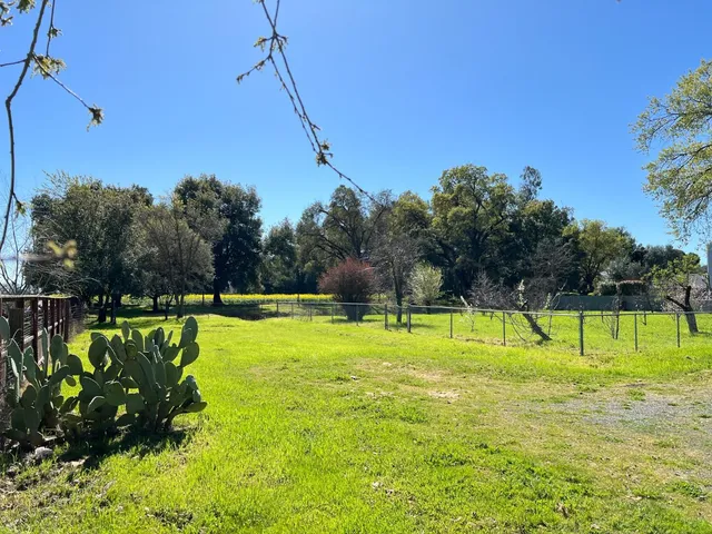 $1,169,999 | 14076 Saradale Lane, Galt, CA 95632