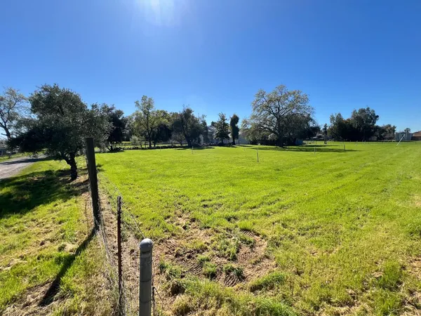 $998,999 | 14076 Saradale Lane, Galt, CA 95632