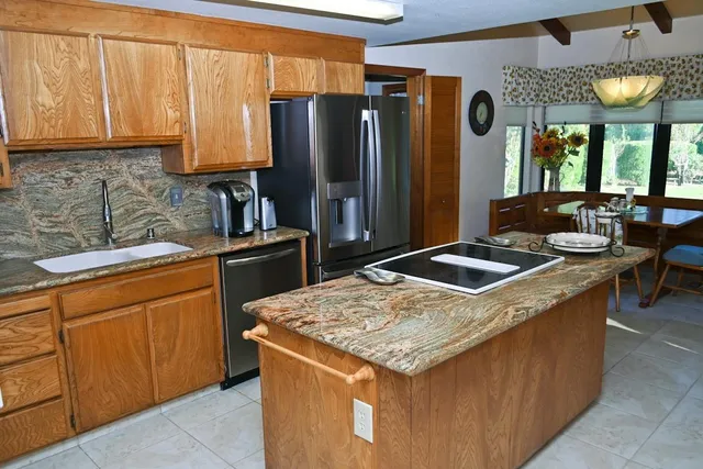 $1,169,999 | 14076 Saradale Lane, Galt, CA 95632