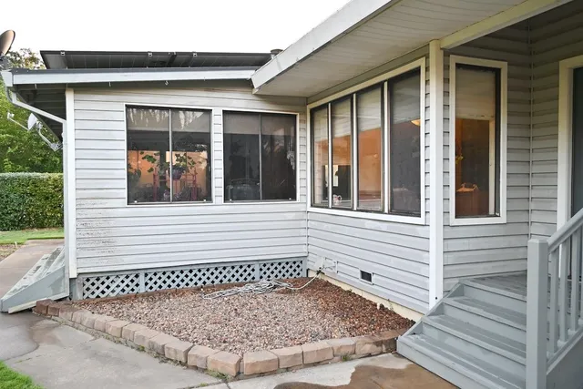 $1,169,999 | 14076 Saradale Lane, Galt, CA 95632