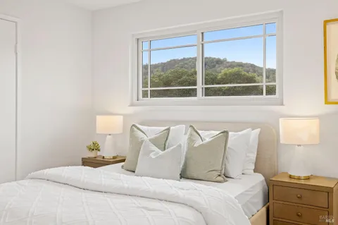 $1,195,000 | 35 Corte Alta, Novato, CA 94949