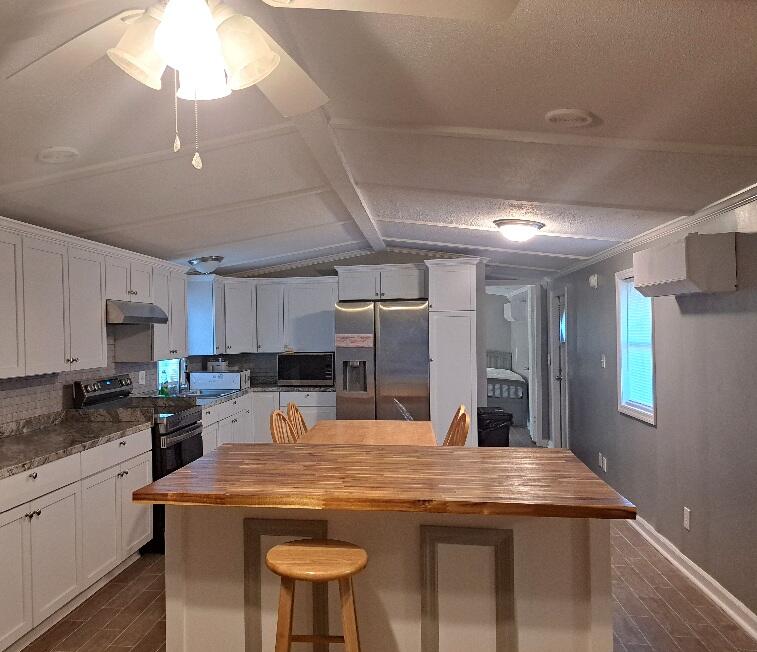 119 State Rd S-38-1804 Vance, SC 29163 - Photo 5 of 16 Kitchen 1
