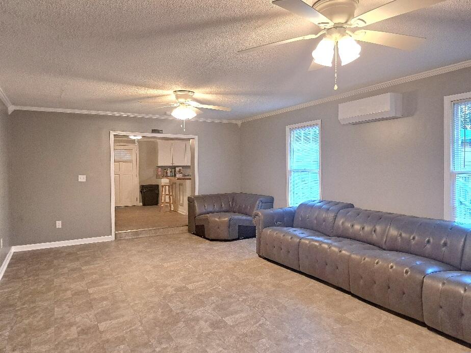 119 State Rd S-38-1804 Vance, SC 29163 - Photo 7 of 16 Family Room 1