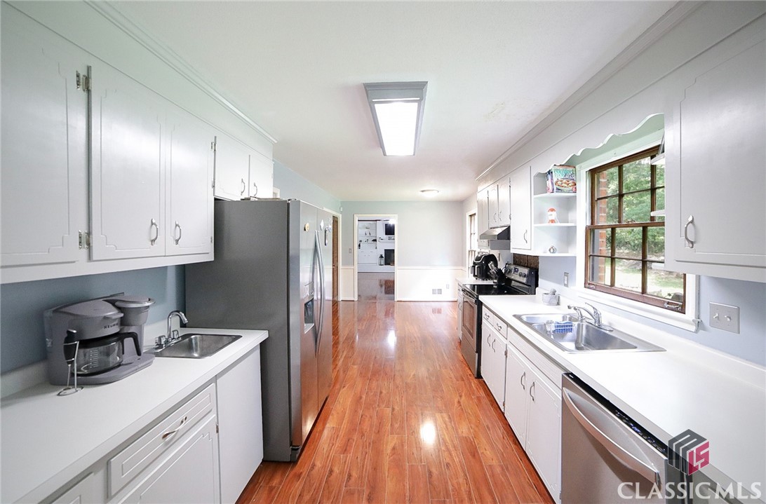 130 Robin Road Athens, GA 30605 - Photo 15 of 54