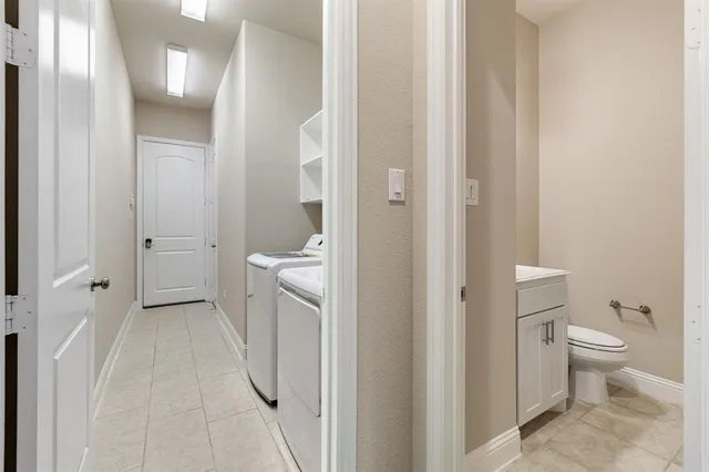 $450,000 | 4133 South Broadway Avenue, Flower Mound, TX 75028