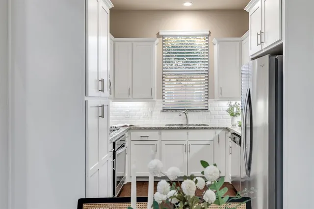 $450,000 | 4133 South Broadway Avenue, Flower Mound, TX 75028