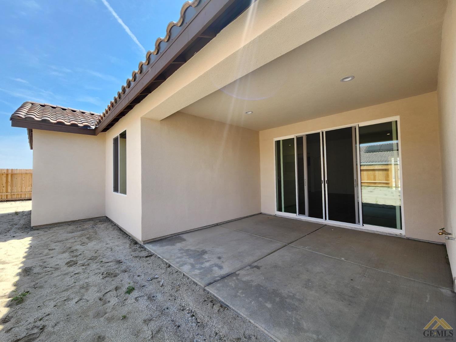 Undisclosed Address Bakersfield, CA 93313 - Photo 20 of 22 a view of a big room with closet and front door