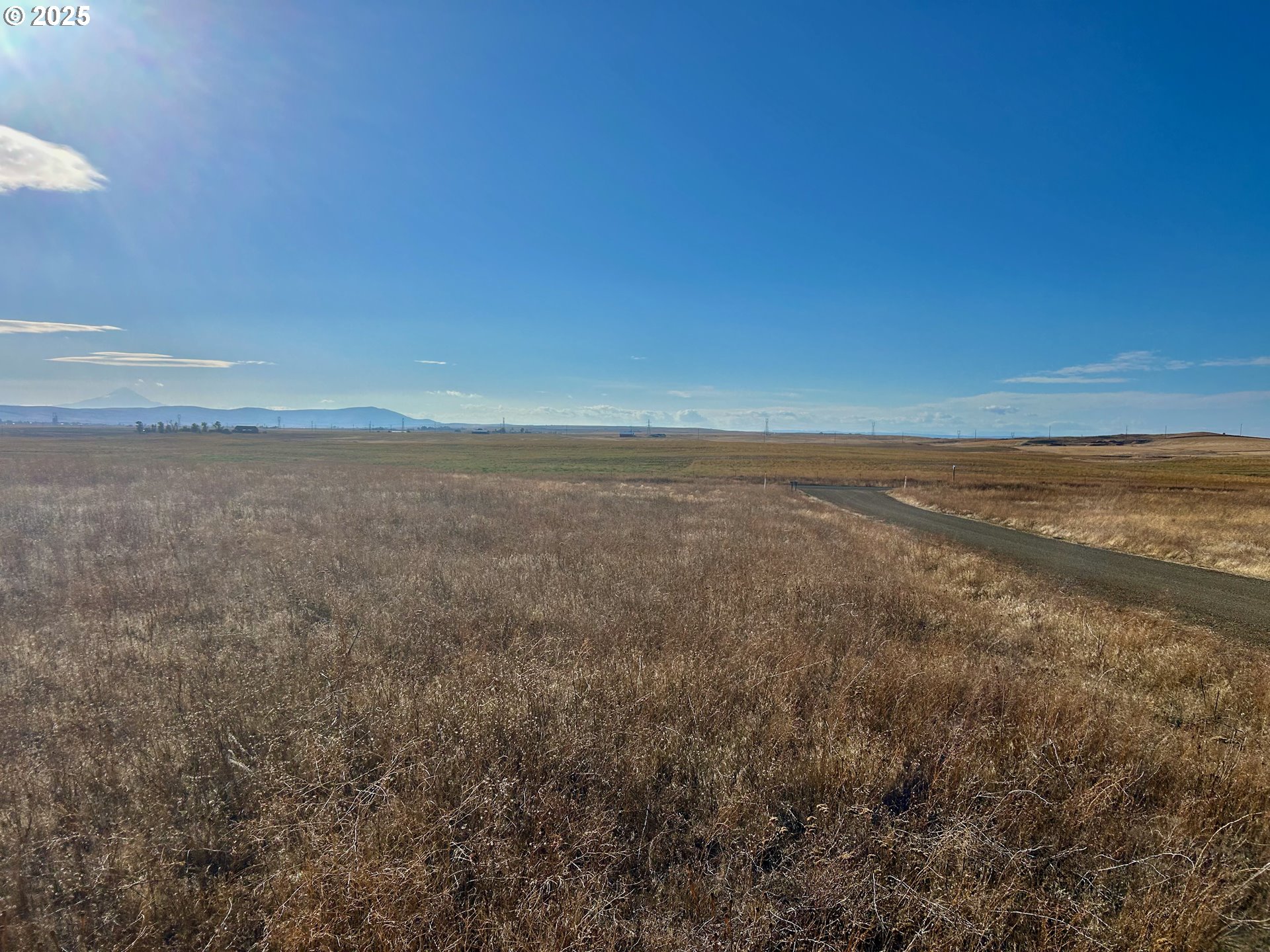 55 Cole Mt Loop Goldendale, WA 98620 - Photo 4 of 9 a view of an ocean