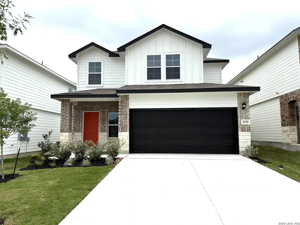 $1,995 | 1515 Chianti Pass, New Braunfels, TX 78130
