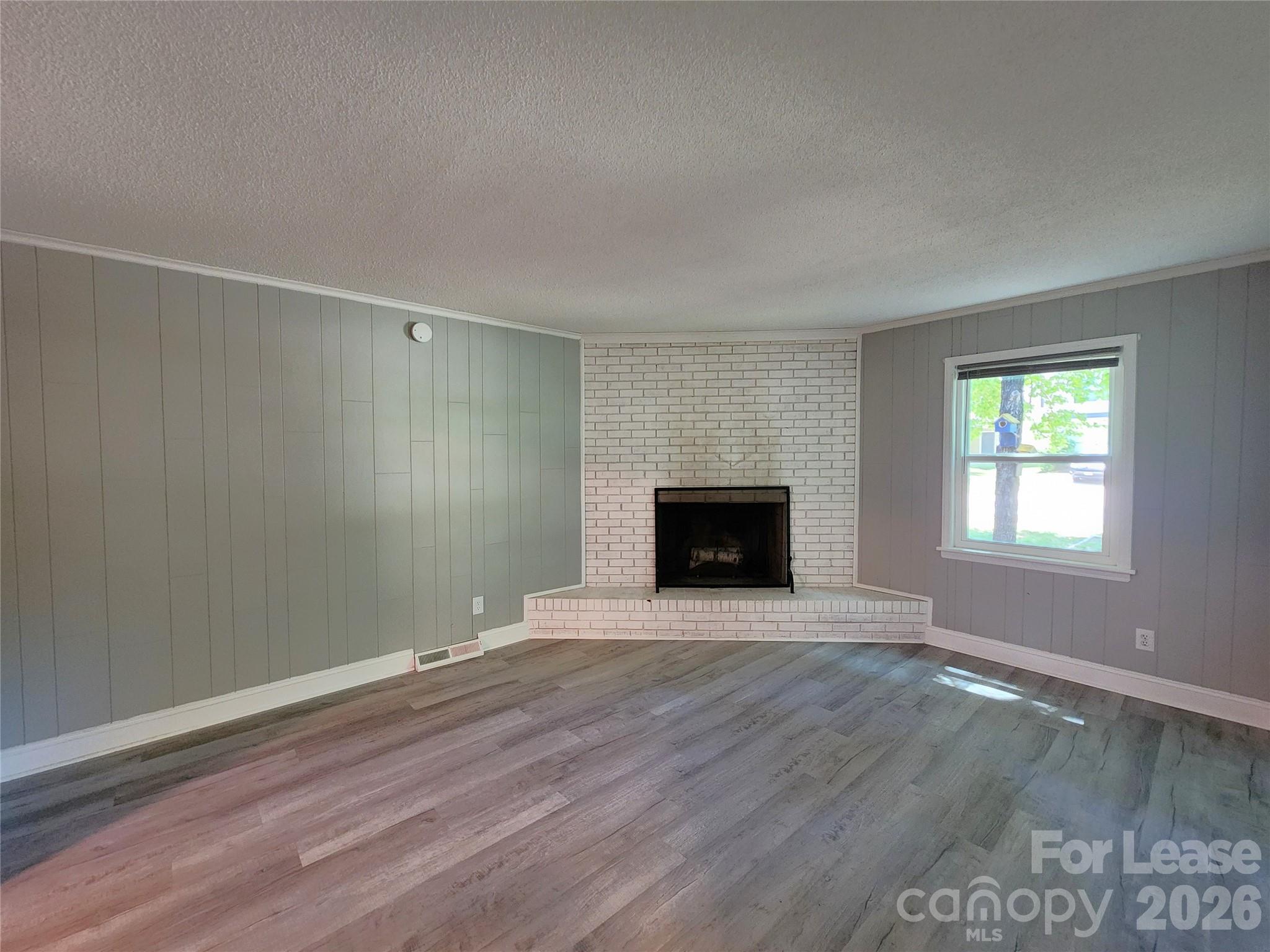 3340 Silver Stream Road Charlotte, NC 28226 - Photo 3 of 31
