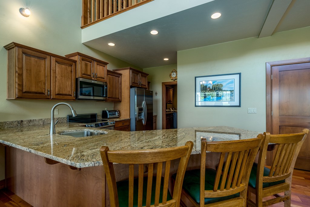 7141 Ida Red Road, Unit 2202B Egg Harbor, WI 54209 - Photo 9 of 46