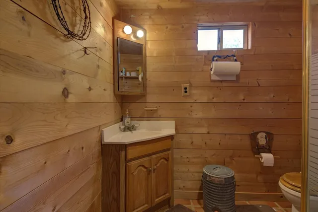 $1,249,000 | 12401 Hewitt Lane, Austin, TX 78748