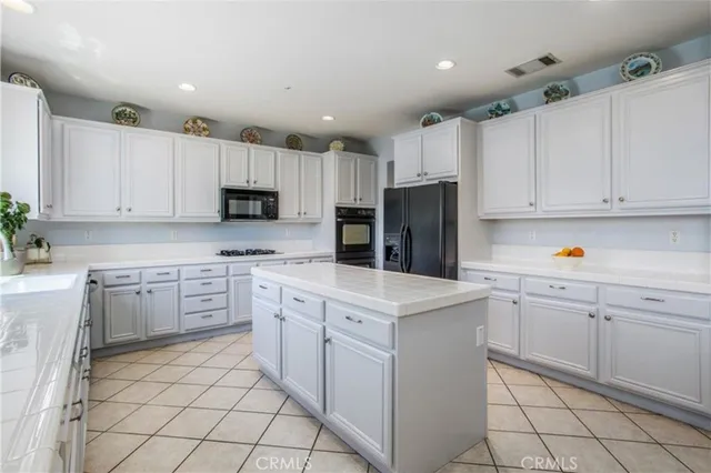 $6,500 | 13393 Redwood Drive, Rancho Cucamonga, CA 91739