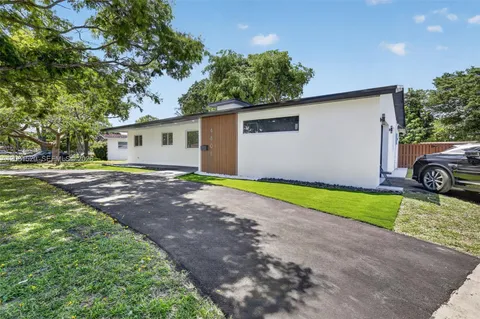 $1,199,000 | 4801 Tyler Street, Hollywood, FL 33021