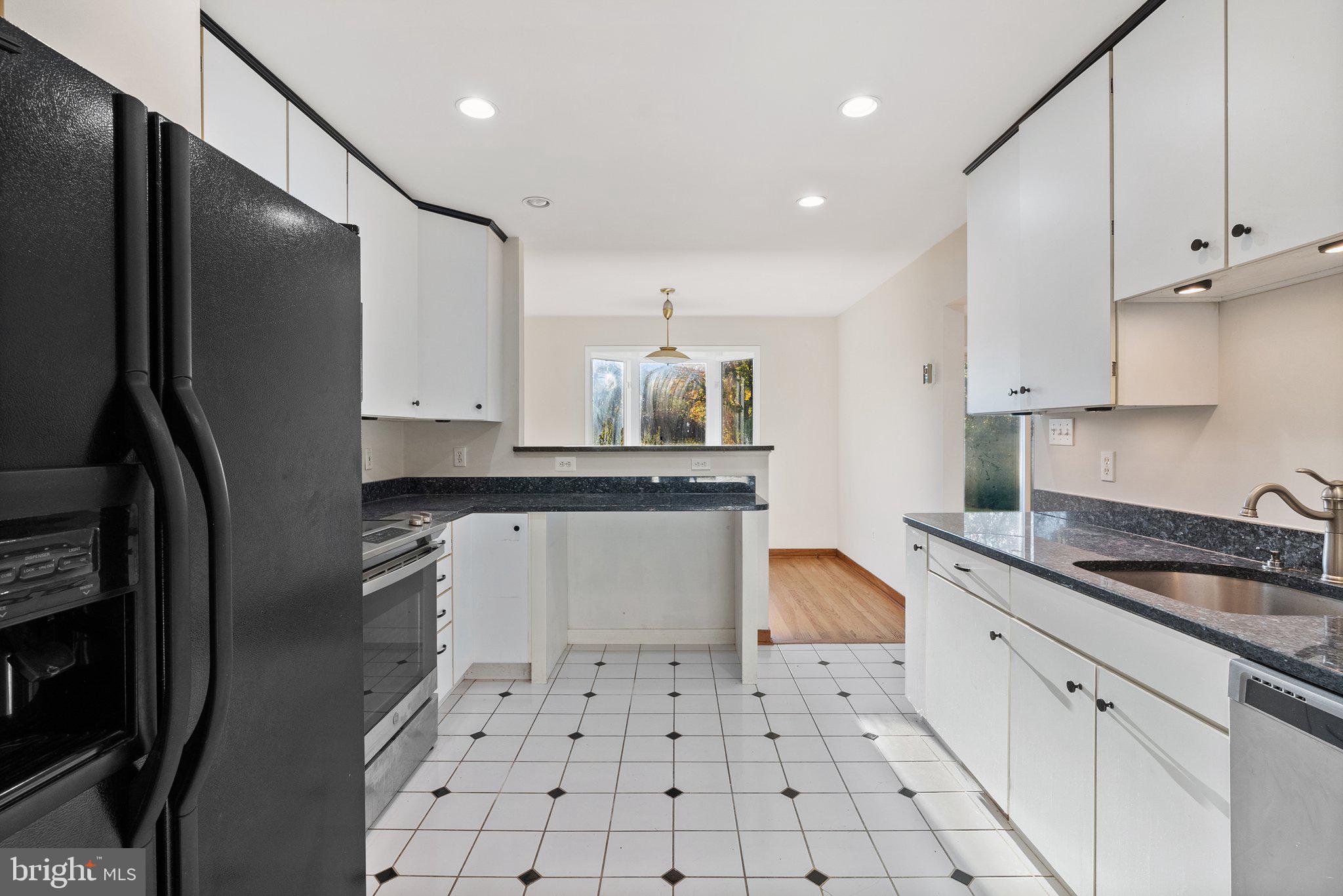 256 Hunters Road Washington, VA 22747 - Photo 12 of 59