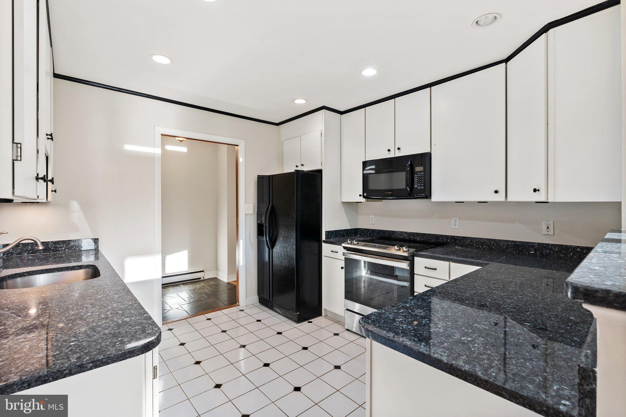 256 Hunters Road Washington, VA 22747 - Photo 15 of 59