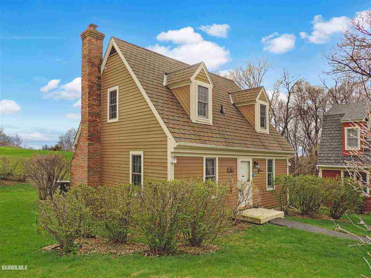 21 Thatcher Lane Galena, IL 61036 - Photo 1 of 25 a view of a house with a yard