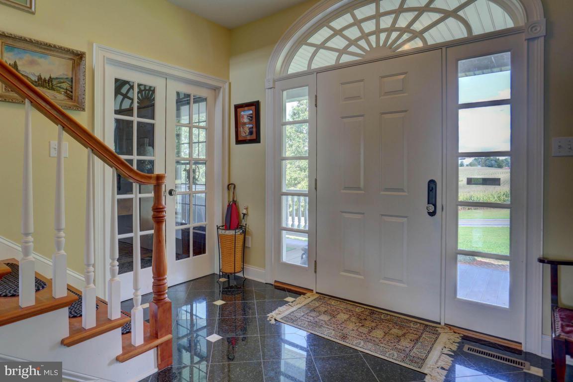 362 Hereford Road Elizabethtown, PA 17022 - Photo 2 of 59 Foyer