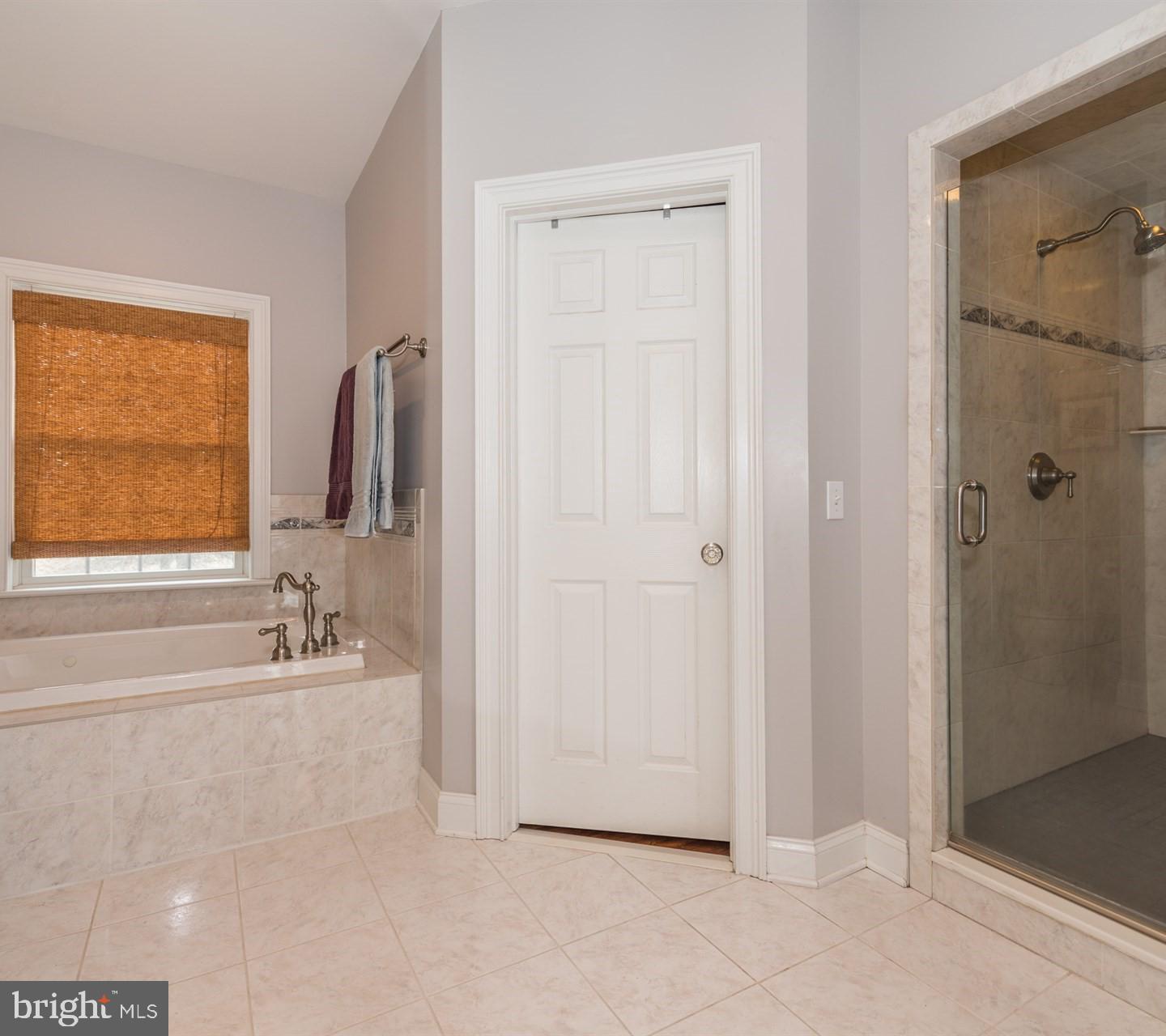 362 Hereford Road Elizabethtown, PA 17022 - Photo 33 of 59 Walk in Shower