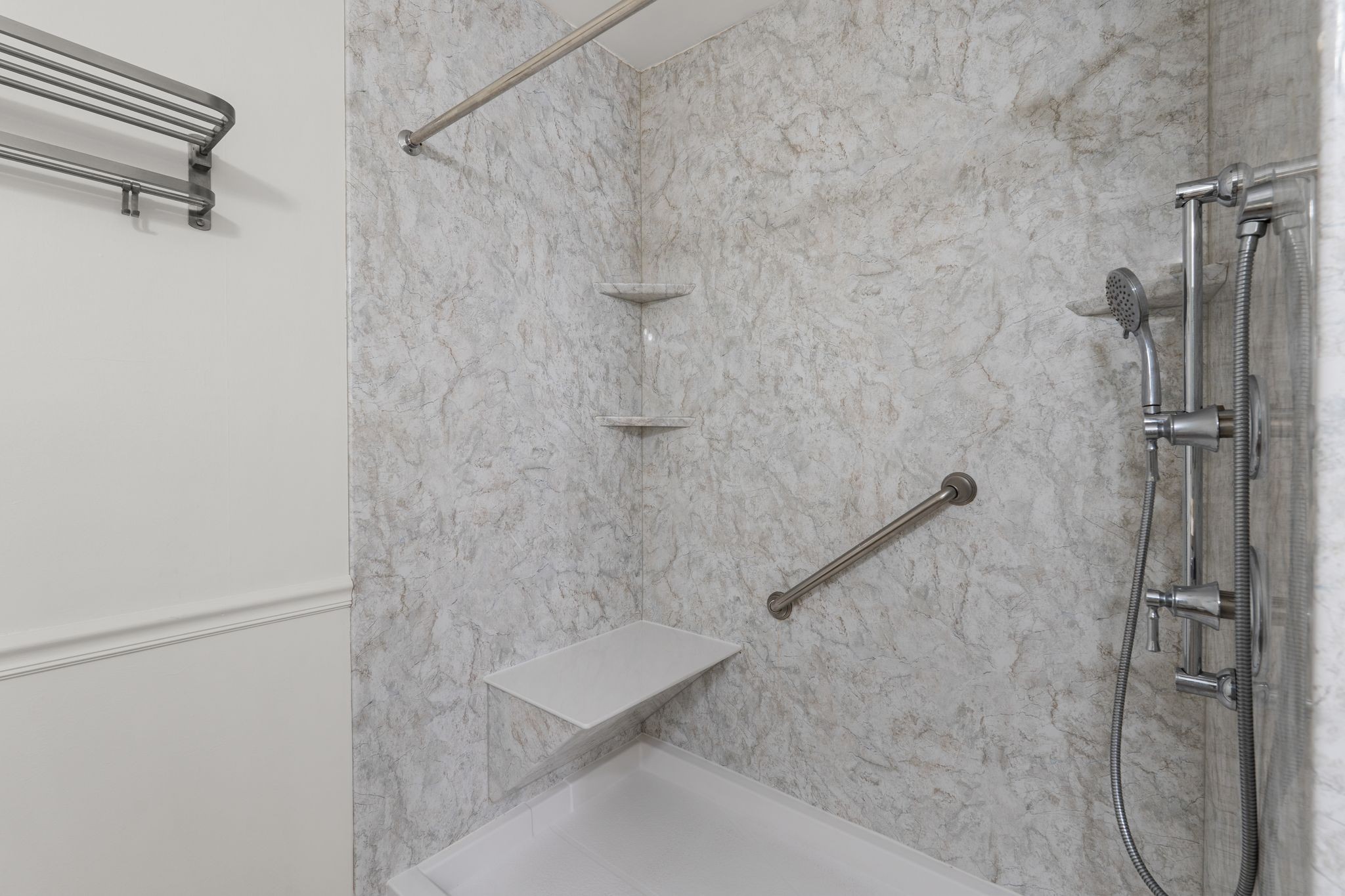 2511 Wellington Place Murfreesboro, TN 37128 - Photo 24 of 31 a bathroom with a shower