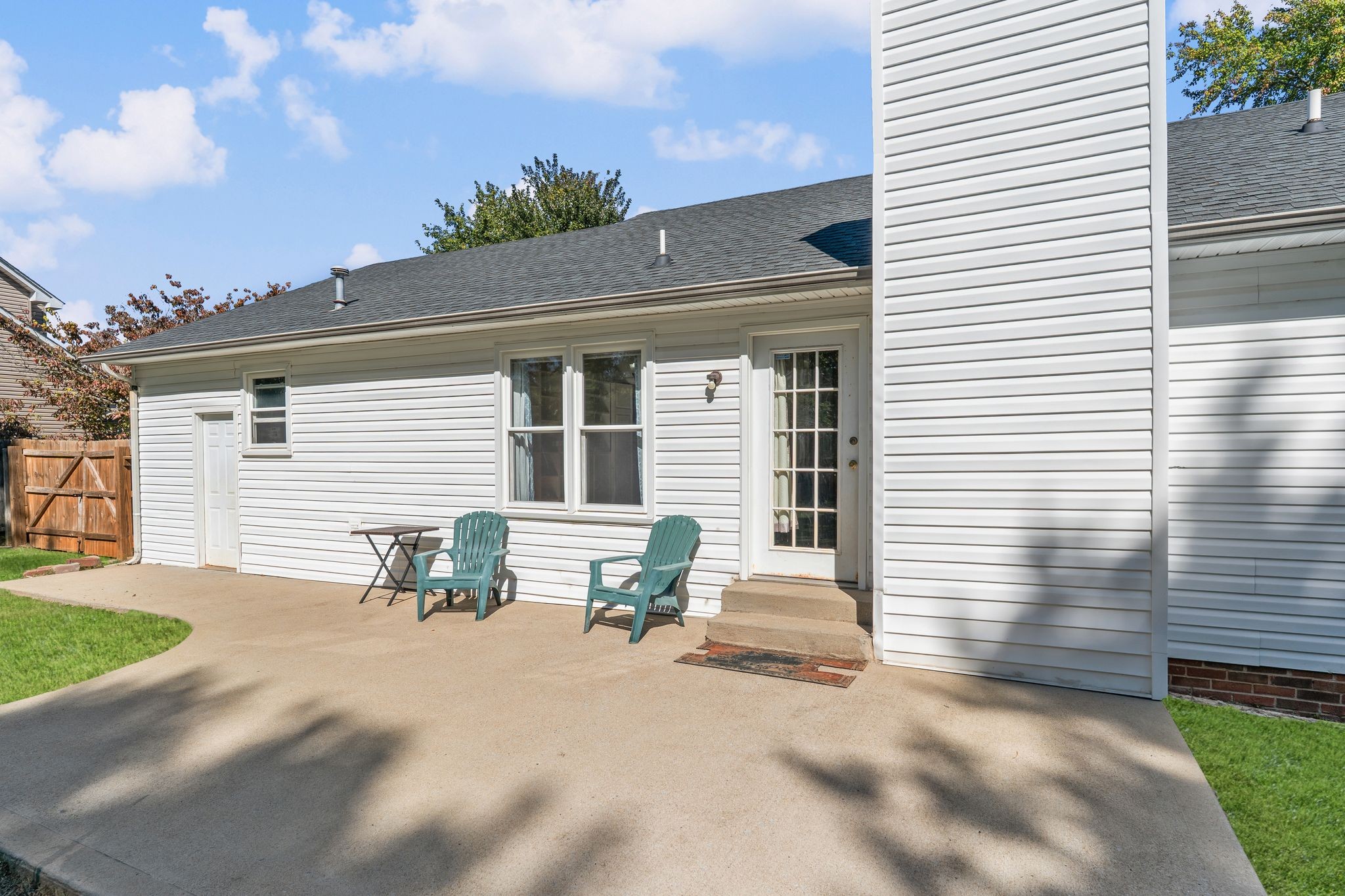2511 Wellington Place Murfreesboro, TN 37128 - Photo 26 of 31 a view of outdoor space yard and patio