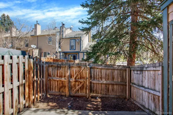 $300,000 | 2923 West 81st Avenue, Unit F, Westminster, CO 80031