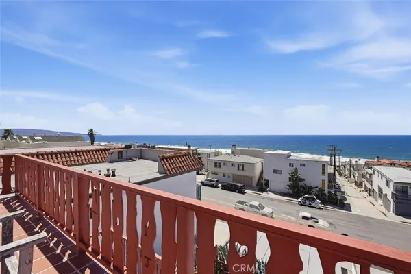 $3,995,000 | 4308 Crest Drive, Manhattan Beach, CA 90266
