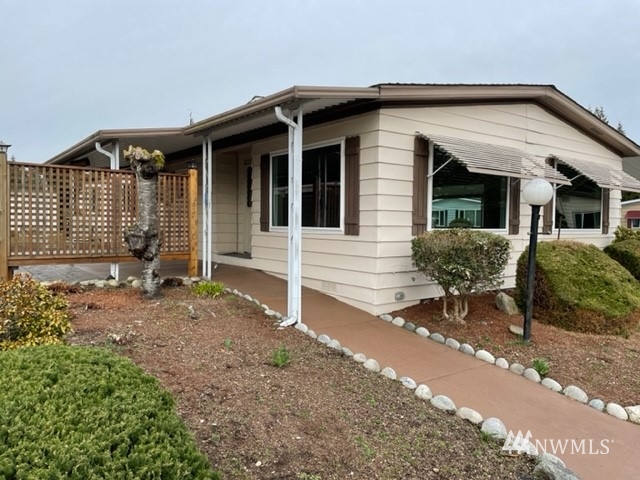 201 Union Avenue Southeast, Unit 85 Renton, WA 98059 - Photo 3 of 18 Gallery Image 3