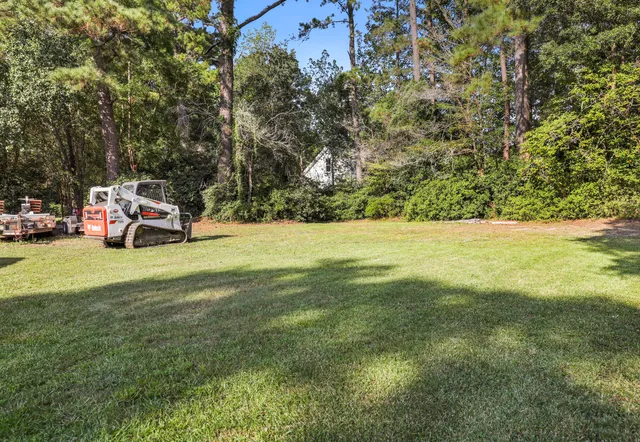 $475,000 | 122 Pinewood Drive, Moncks Corner, SC 29461