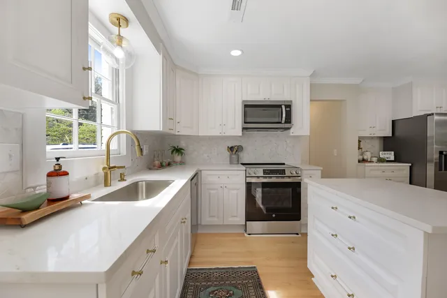 $475,000 | 122 Pinewood Drive, Moncks Corner, SC 29461