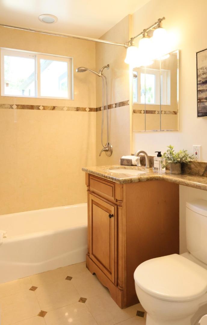837 Covington Road Belmont, CA 94002 - Photo 7 of 20