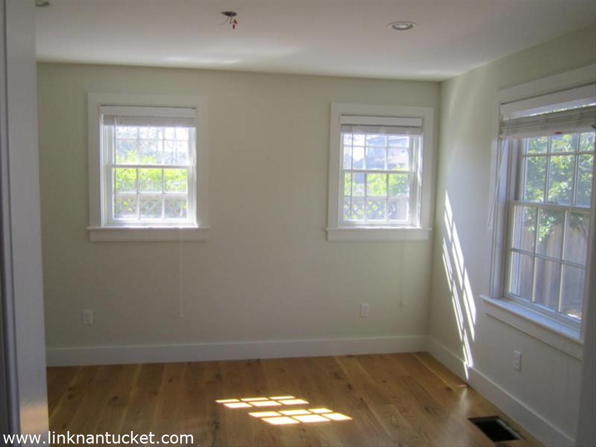 95 Hinsdale Road Nantucket, MA 02554 - Photo 3 of 19 Gallery Image 3