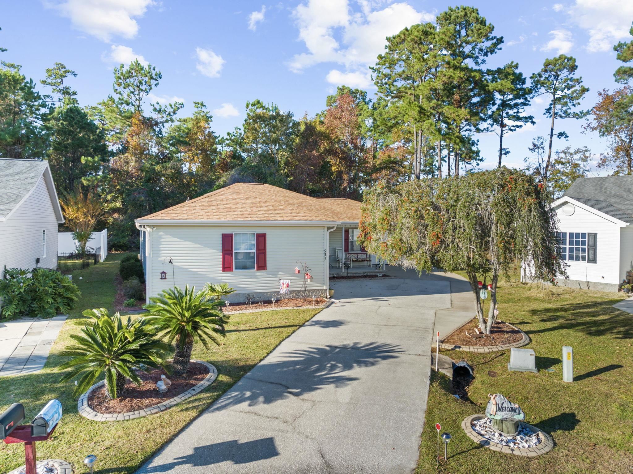 927 Southwind Court Murrells Inlet, SC 29576 - Photo 2 of 34 Gallery Image 2