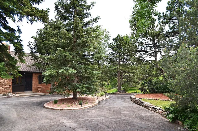 $1,540,000 | 21849 Cabrini Boulevard, Golden, CO 80401